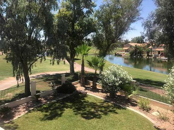 5th image of 1801 W Azalea Dr