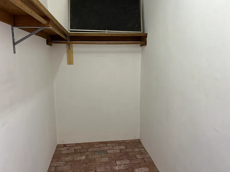 2645B Chelsea Ln — Photo 16