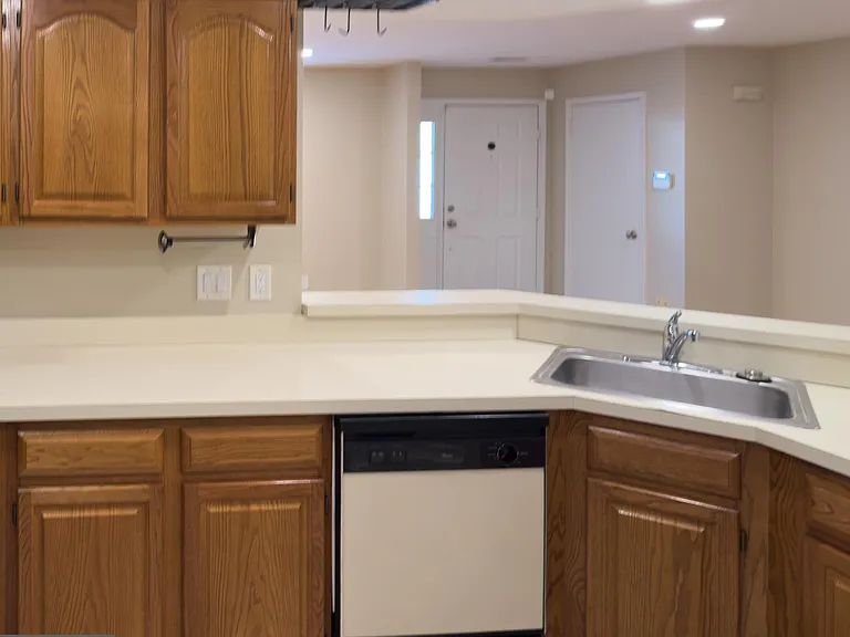 806 Wharton Rd — Photo 8
