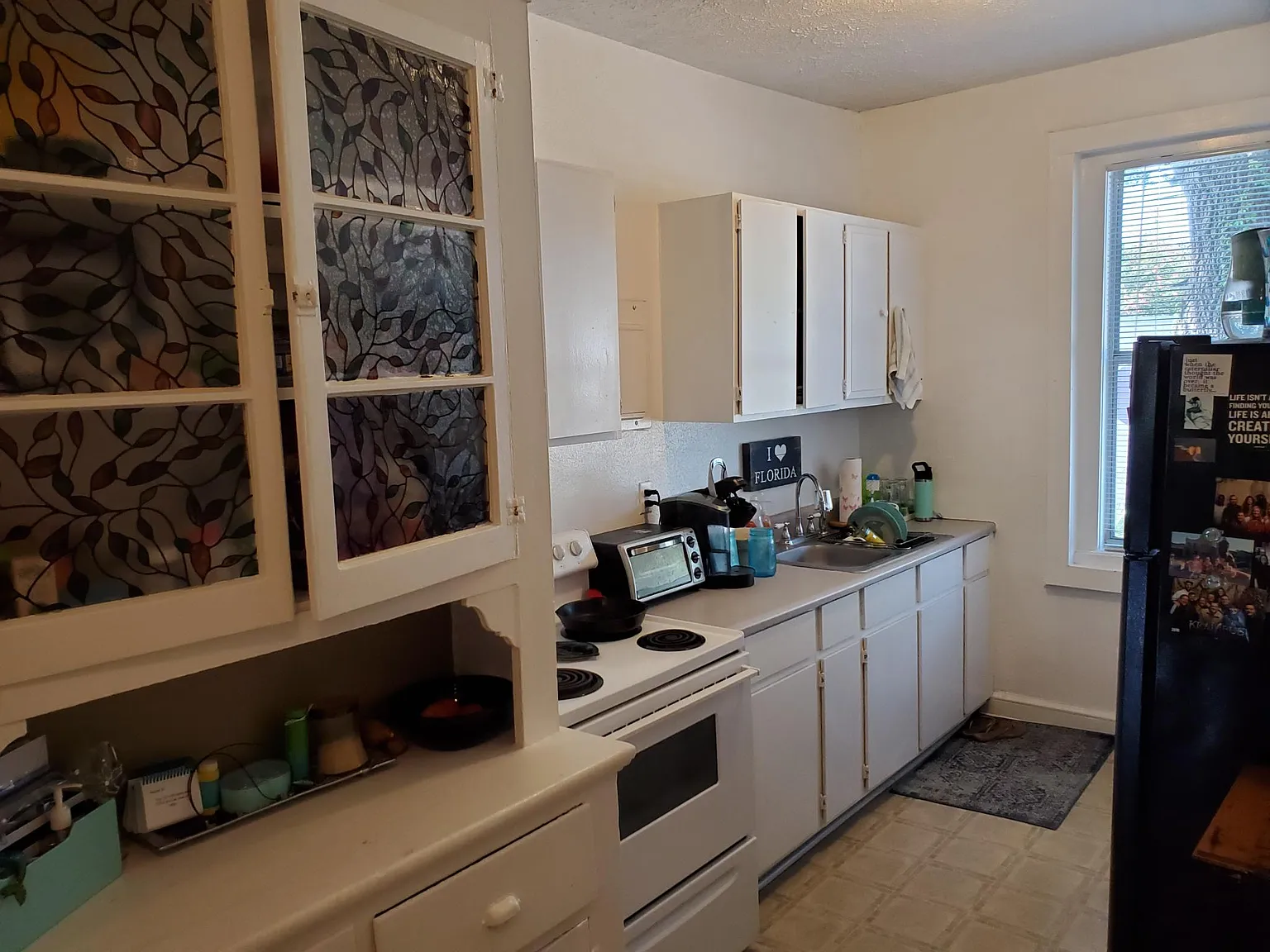 1 bed, 700 sqft, $1,000 — Photo 4