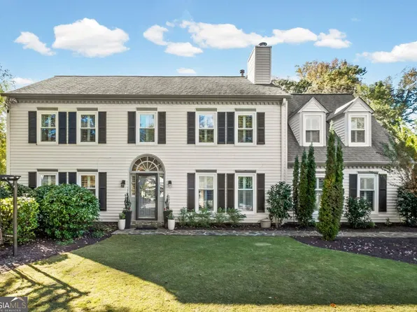 5588 Mill Gate Ct, Dunwoody, GA 30338