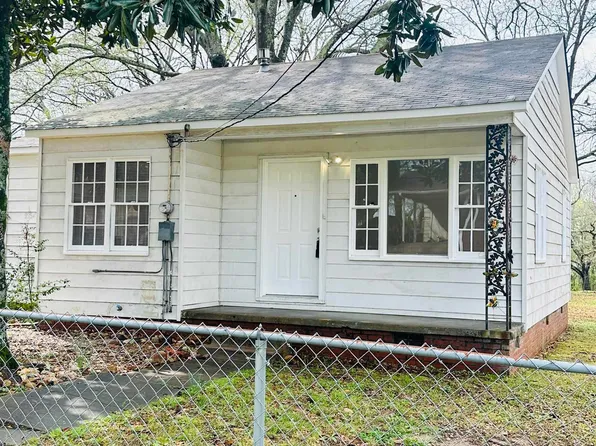 630 Hoover St, Malvern, AR 72104