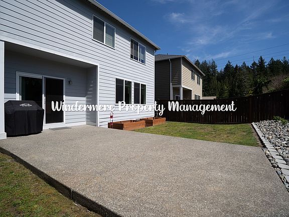3rd image of 5064 NW Bear Paw Ct