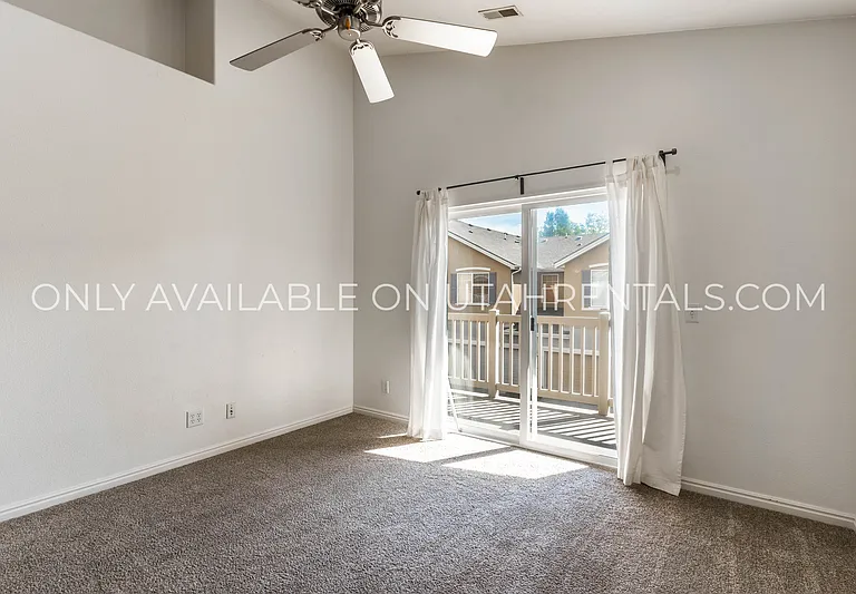 1508 W 110 N — Photo 7