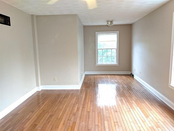 5th image of 1207 North Ave