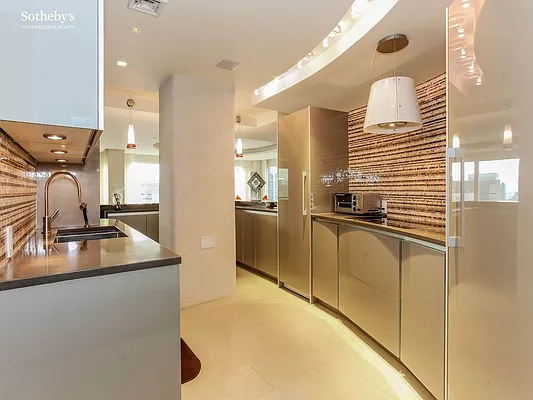 Rented by Sotheby's International Realty | media 19