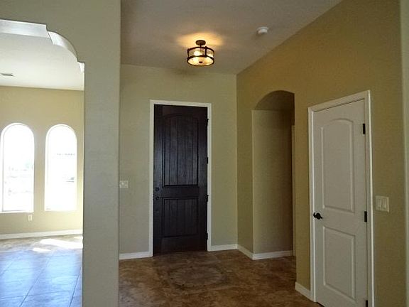 2nd image of 2534 Desert Hills Dr
