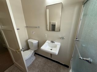 803 Levering Ave APT 2, Los Angeles, CA 90024