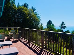 322 Parkview Rd, Whitethorn, CA 95589