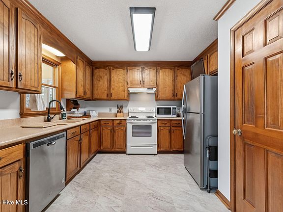 5th image of 7040 Kristi Drive
