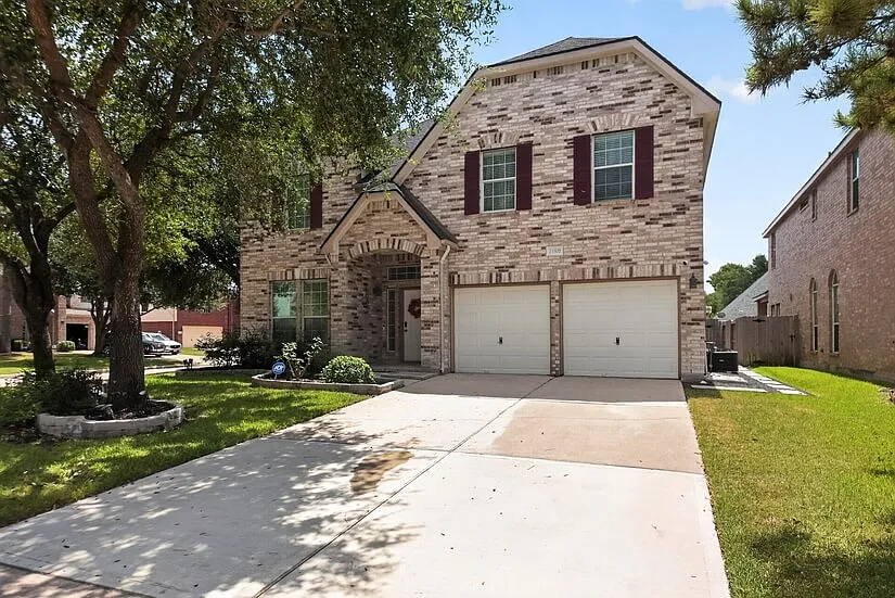 5 Bedroom Furnished Home in Katy Tx — Photo 4