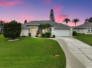 53 Sportsman Ct, Rotonda West, FL 33947
