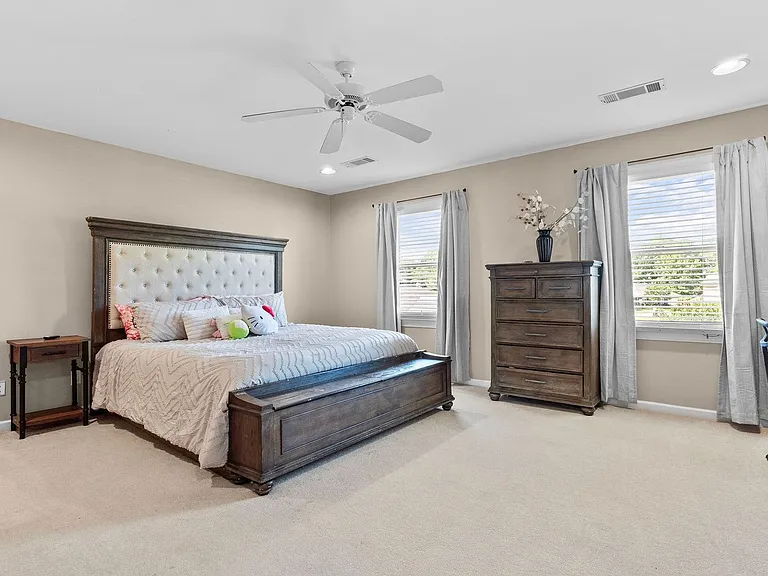 1210 Auxford Ave — Photo 39
