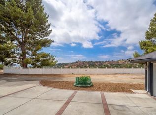 27970 Featherstar Ave, Santa Clarita, CA 91350