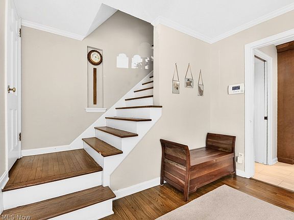 4th image of 2385 Ridgewood Rd