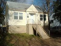 1st image of 286 Woodlawn Ave