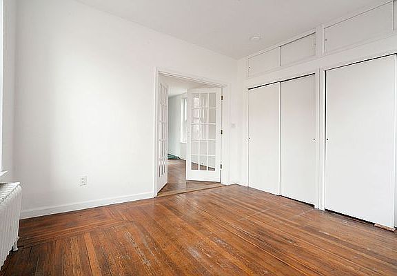 5th image of 236 6th Ave #6