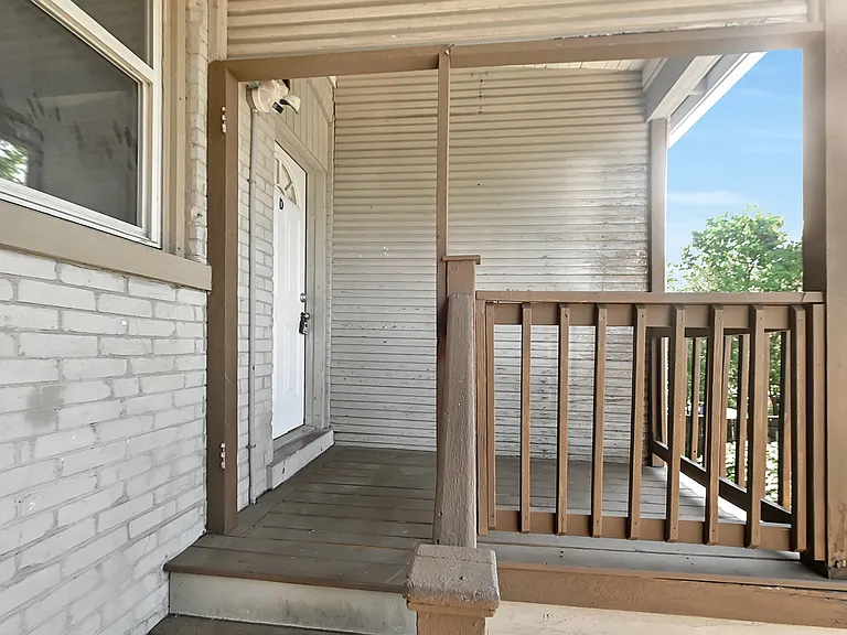 345 Chittenden Ave #D — Photo 18