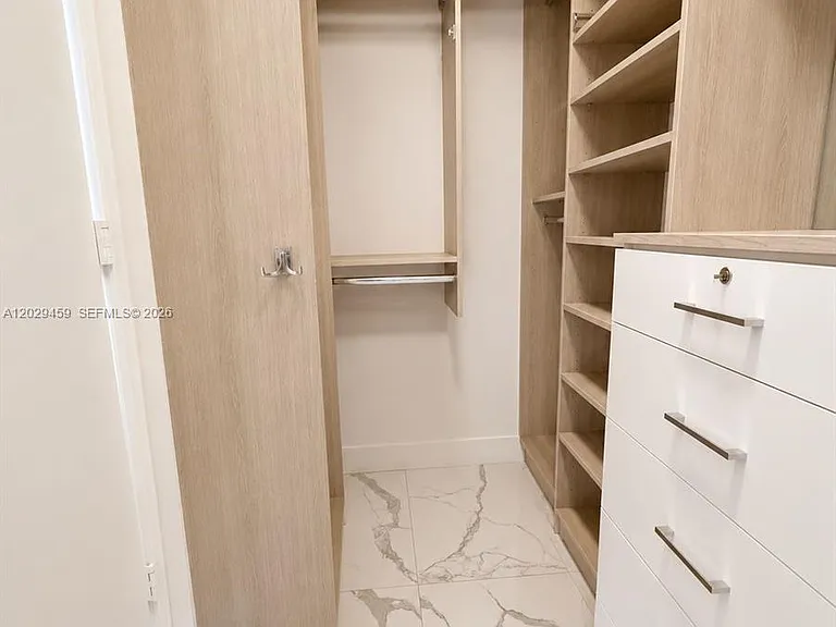 2900 NE 7th Ave #707 — Photo 33