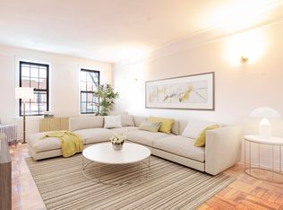 31-70 34th St #2C, Astoria, NY 11106