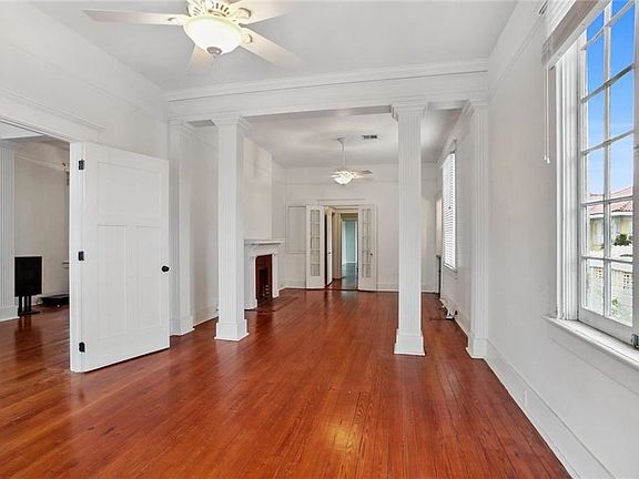 3rd image of 119-21 S Murat St