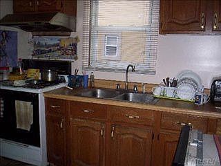 2nd image of 330 Brook Ave