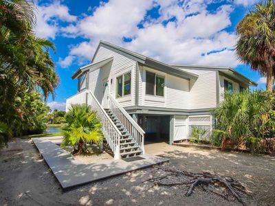 1444 Sandpiper Cir, Sanibel, FL, 33957