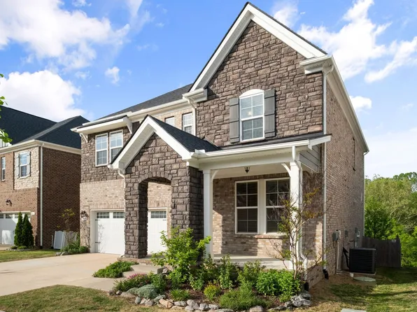 4064 Magnolia Farms Dr, Hermitage, TN 37076