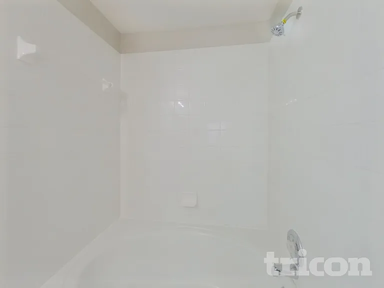 11749 Lynmoor Dr — Photo 7
