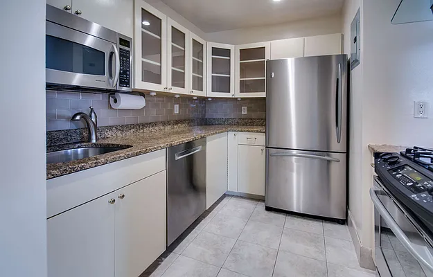 Rented by Brown Harris Stevens | media 4