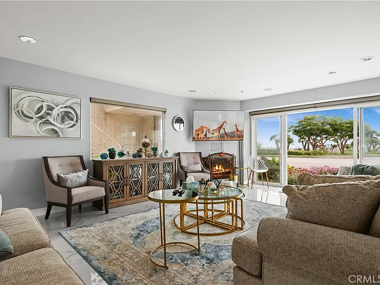 805 Ocean Ave — Photo 8