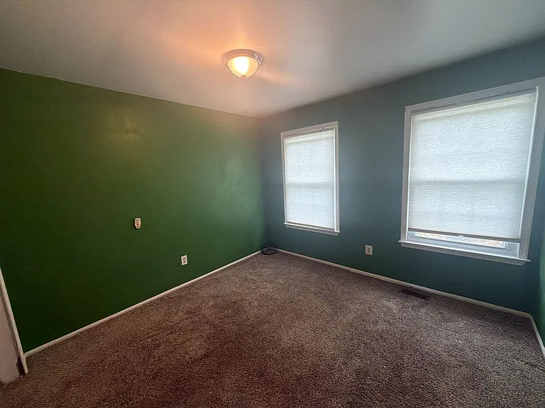8 Lindner Ln — Photo 9