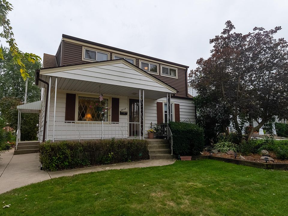 1st image of 2823 E Van Norman Ave