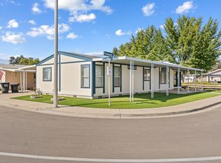 3131 S Parkwood St, Visalia, CA 93277