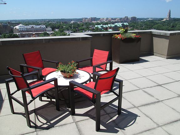 Sundeck