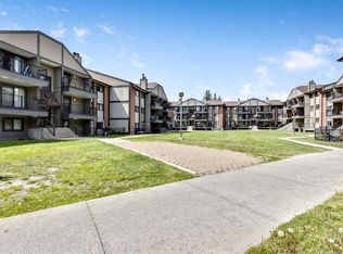 13045 N 6th St SW #2211, Calgary, AB T2W5H1