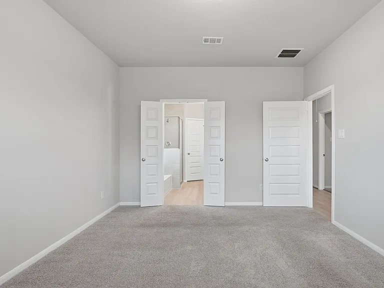 10406 Milford Woods Ln — Photo 23