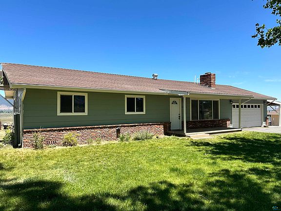 2nd image of 471 Circle Dr #287