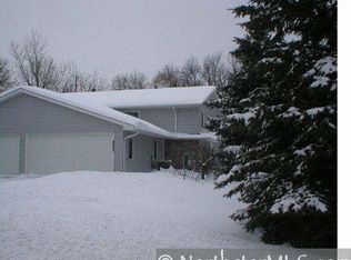 13825 Timber Crest Dr, Maple Grove, MN 55311