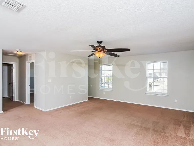 8902 Preserve Trl — Photo 6