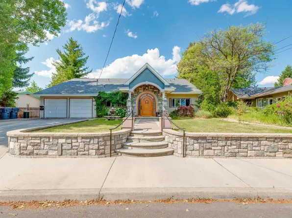 600 Ridge Rd, Moscow, ID 83843