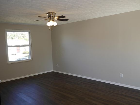2nd image of 2603 Ipswick Cir