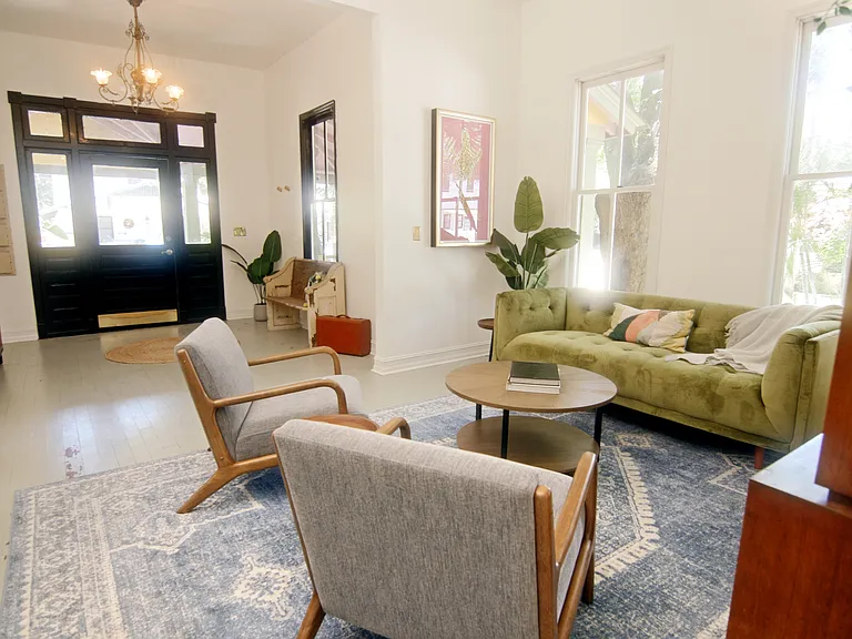 2302 N Morgan St — Photo 18