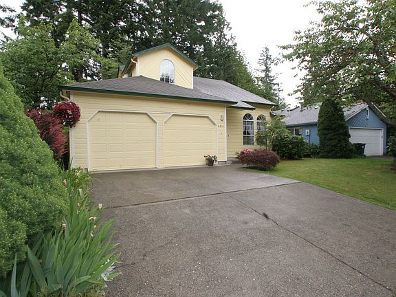 3rd image of 2214 Blossomwood Ct NW