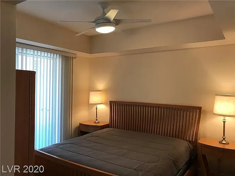 59 E Agate Ave #401 — Photo 3