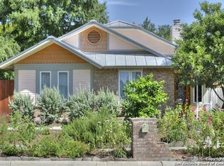 815 Fern Meadow Dr, Universal City, TX 78148
