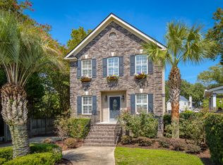 812 Harbor Place Dr, Charleston, SC 29412