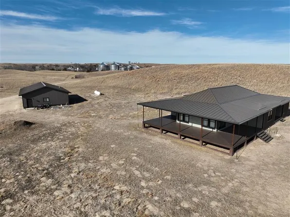 38585 S Crookston Rd, Crookston, NE 69212