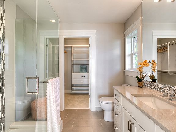 4th image of 23257 Marine View Dr S