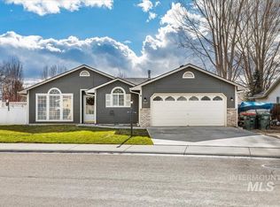 219 W Waterbury Dr, Meridian, ID 83646